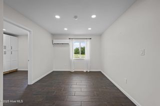 1008 Lee Landing Road, New Bern, NC 28560