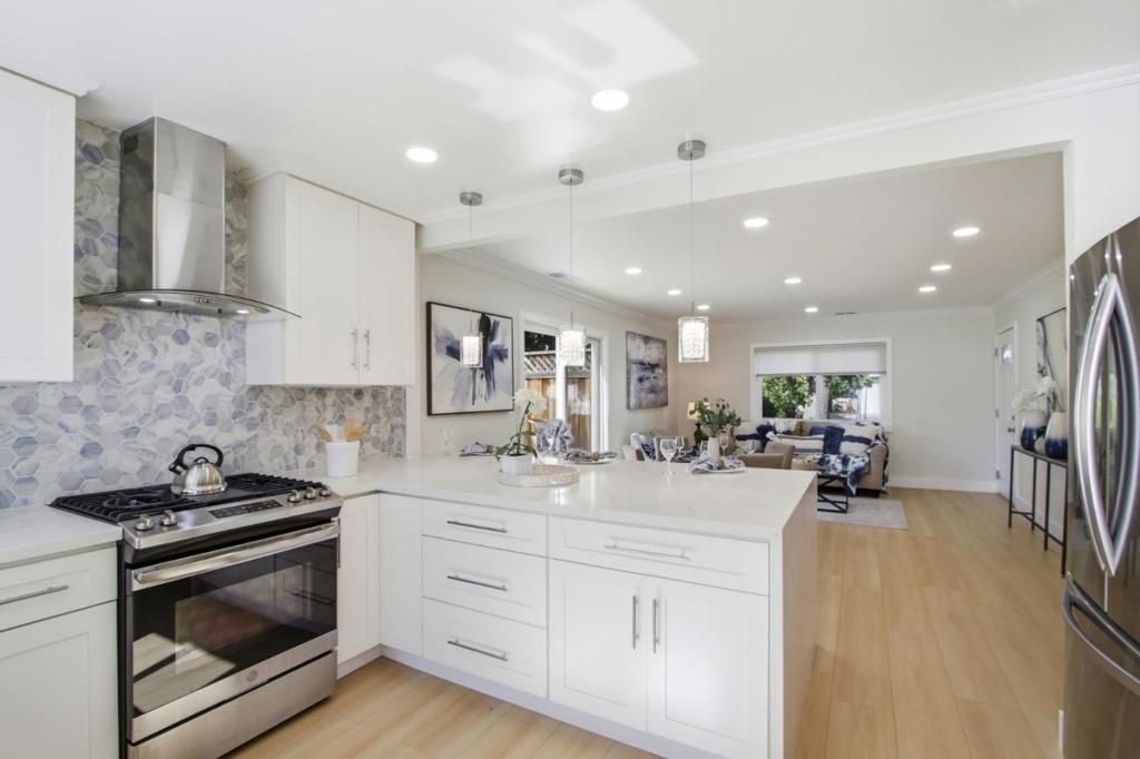 Image 11 of property listing at 3011 Arroba Way, San Jose, CA 95118