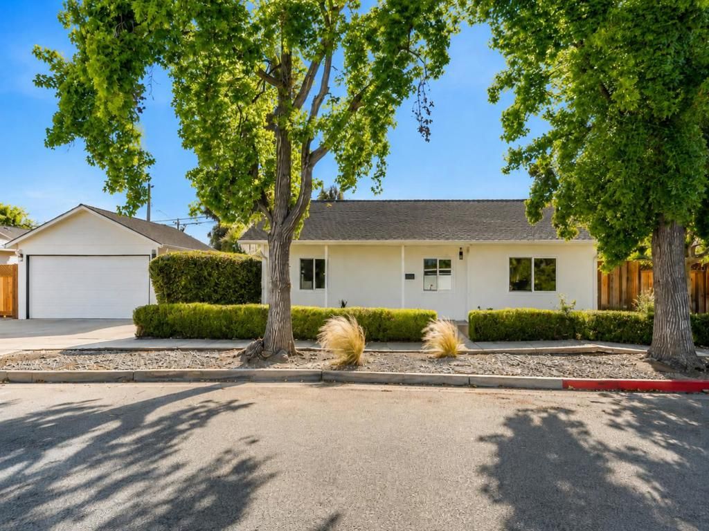 Image 2 of property listing at 3011 Arroba Way, San Jose, CA 95118