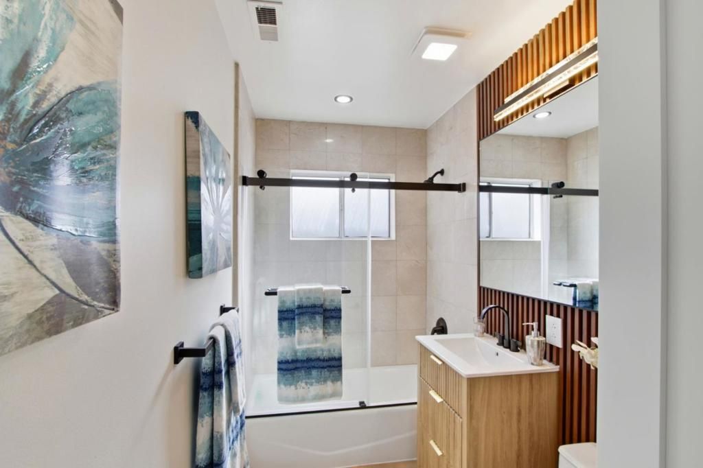 Image 21 of property listing at 3011 Arroba Way, San Jose, CA 95118