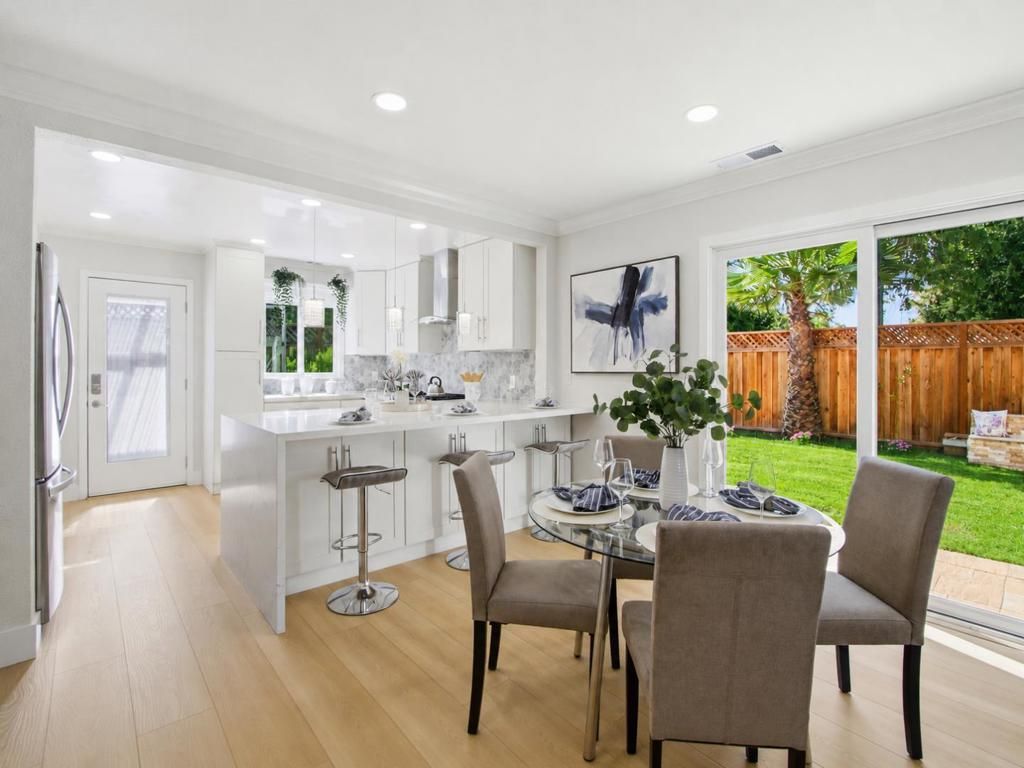 Image 5 of property listing at 3011 Arroba Way, San Jose, CA 95118