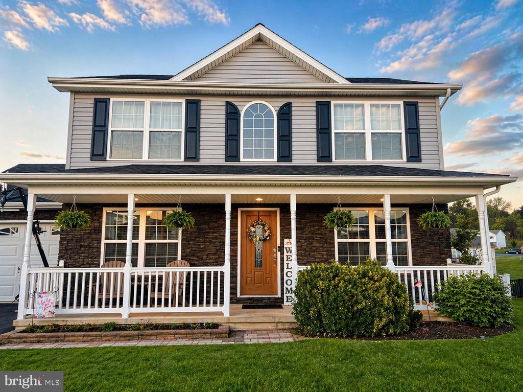 62 SPYGLASS DR, Martinsburg, WV 25403