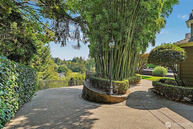 2701 13th Street Pl SW, Puyallup, WA 98373