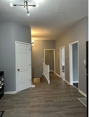 6444 S Eberhart Avenue, Chicago, IL 60637