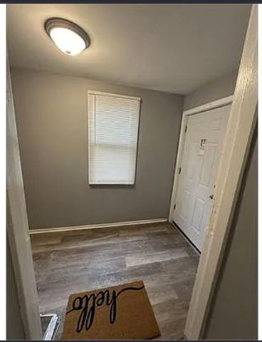 6444 S Eberhart Avenue, Chicago, IL 60637