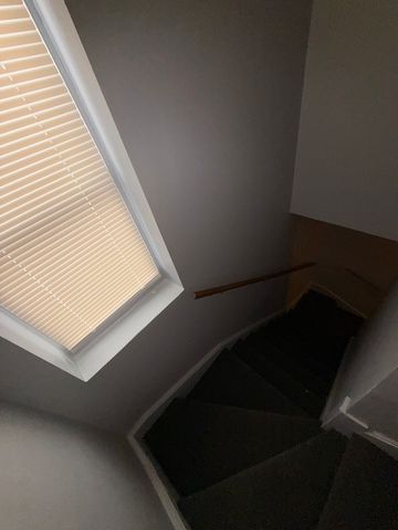 6444 S Eberhart Avenue, Chicago, IL 60637