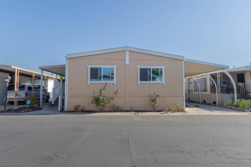 4660 N. River Road 80, Oceanside, CA 92057 — exterior