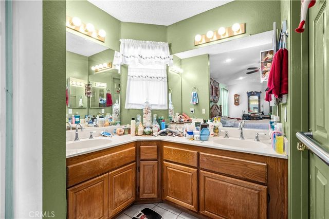 7205 Ridgeline, Jurupa Valley, CA 92509