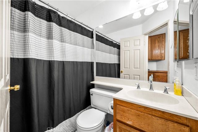 7205 Ridgeline, Jurupa Valley, CA 92509