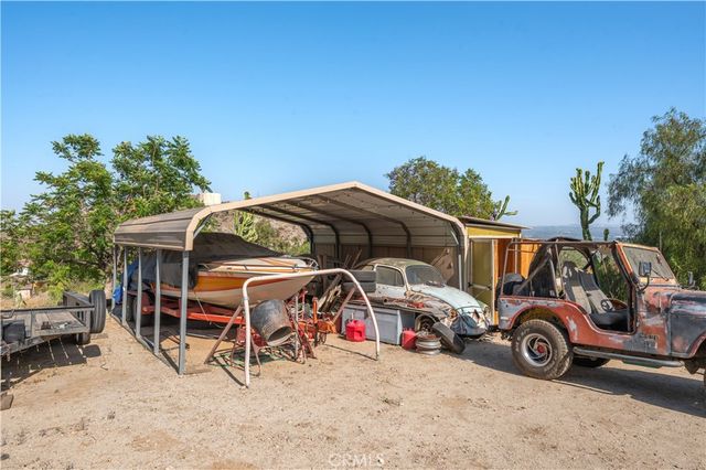 7205 Ridgeline, Jurupa Valley, CA 92509