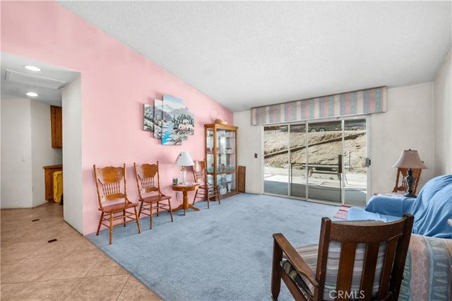 7205 Ridgeline, Jurupa Valley, CA 92509