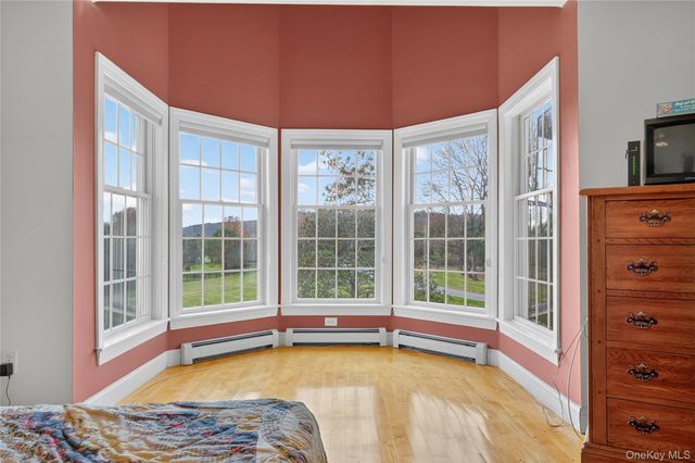 128 Old Pawling Road, Pawling, NY 12564