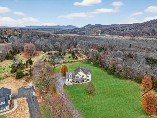 128 Old Pawling Road, Pawling, NY 12564