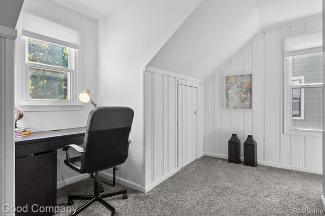 2925 Benjamin Avenue, Royal Oak, MI 48073