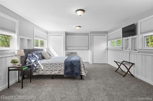 2925 Benjamin Avenue, Royal Oak, MI 48073