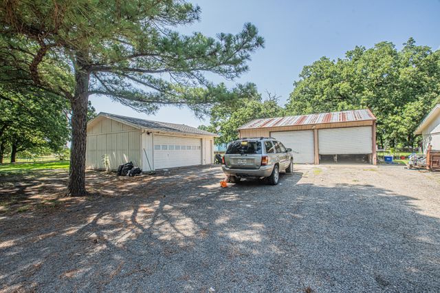 4151 County Road 3524, Greenville, TX 75402