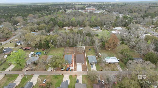 228 W 16th Street, Bay Minette, AL 36507