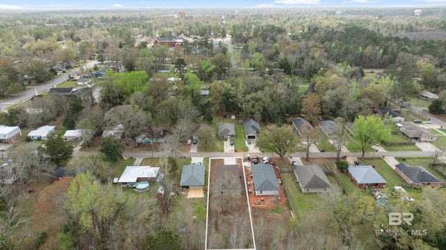 228 W 16th Street, Bay Minette, AL 36507