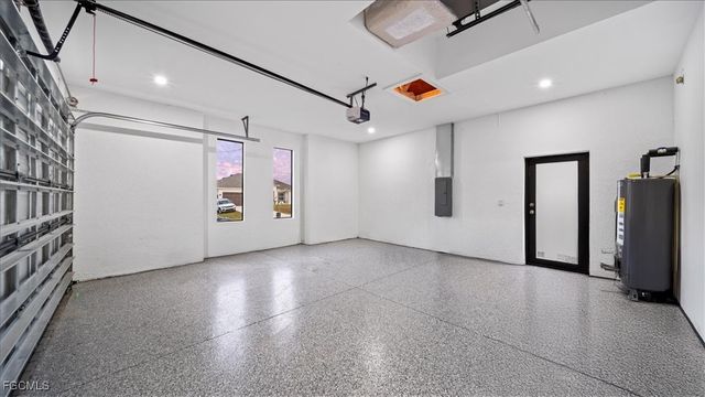 2820 NW 27th AVE, Cape Coral, FL 33993