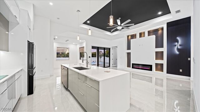 2820 NW 27th AVE, Cape Coral, FL 33993