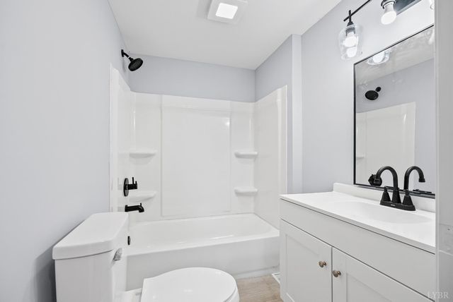 1071 Settlersway Lane, Goode, VA 24556