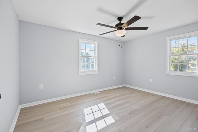 1071 Settlersway Lane, Goode, VA 24556