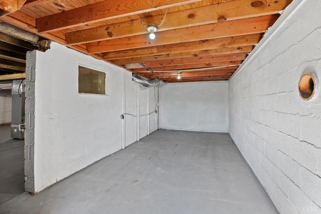 1071 Settlersway Lane, Goode, VA 24556