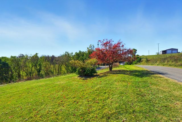 1071 Settlersway Lane, Goode, VA 24556