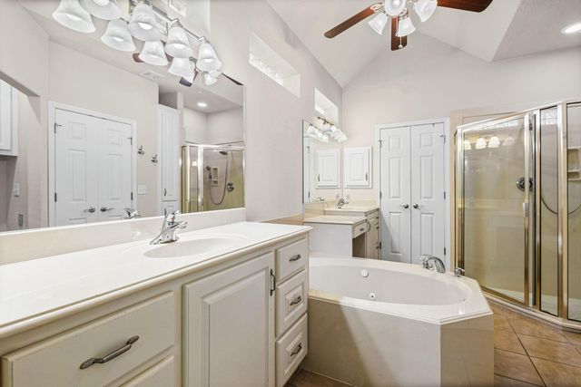 108 Sunshine Ln, Livingston, TX 77351