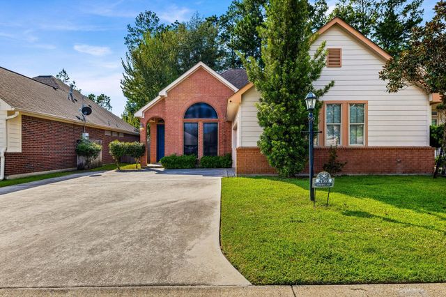 108 Sunshine Ln, Livingston, TX 77351