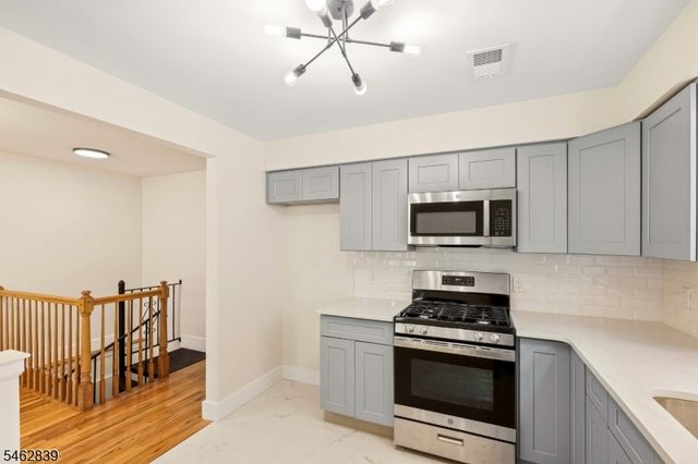 236 Avon Ave, Newark City, NJ 07108