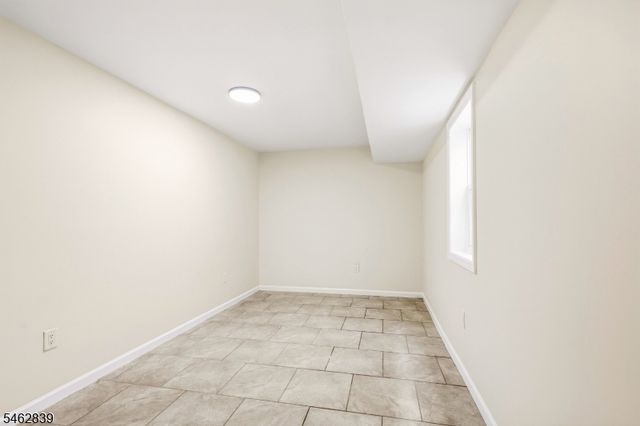 236 Avon Ave, Newark City, NJ 07108