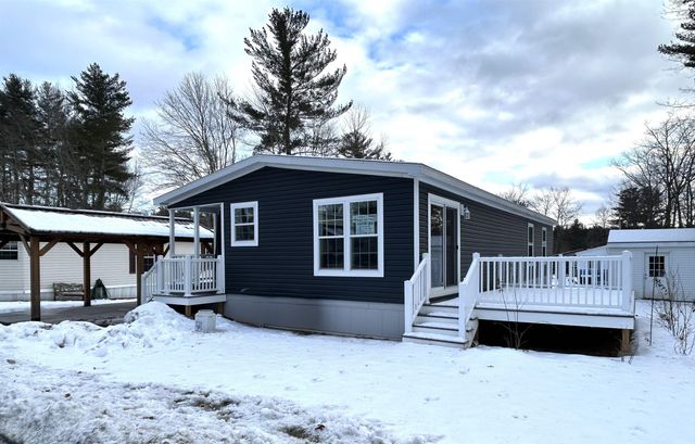 609 Canterbury Drive, Exeter, NH 03833