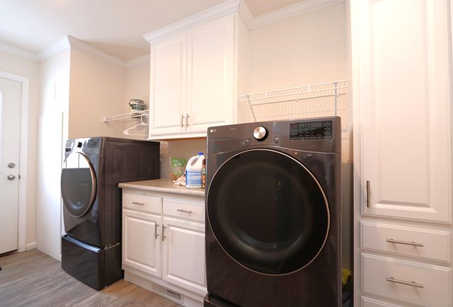 609 Canterbury Drive, Exeter, NH 03833