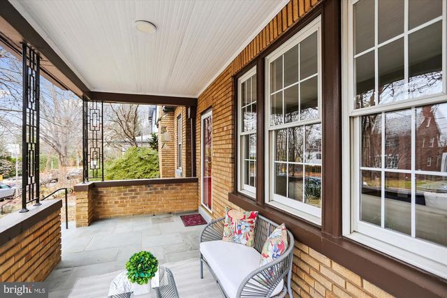 3622 VEAZEY ST NW, Washington, DC 20008