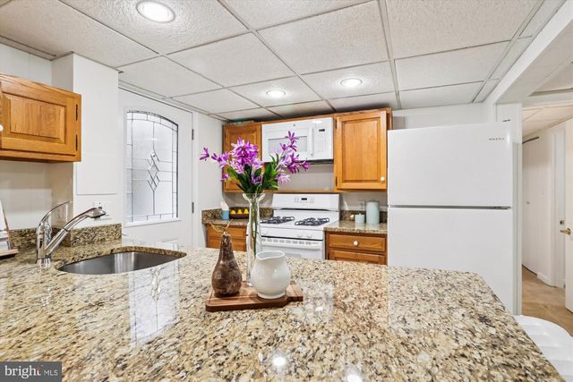 3622 VEAZEY ST NW, Washington, DC 20008