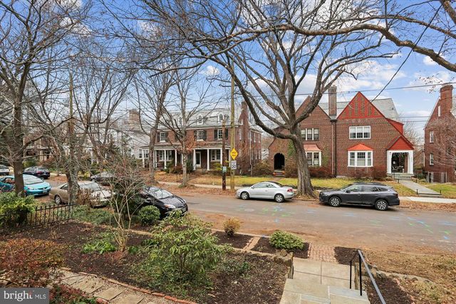 3622 VEAZEY ST NW, Washington, DC 20008