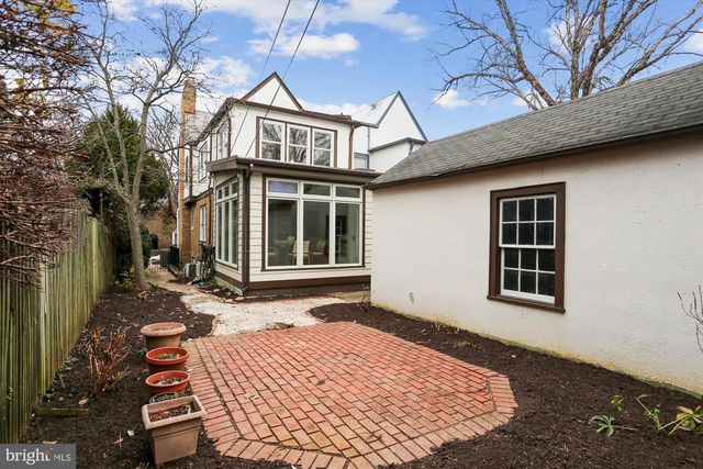 3622 VEAZEY ST NW, Washington, DC 20008