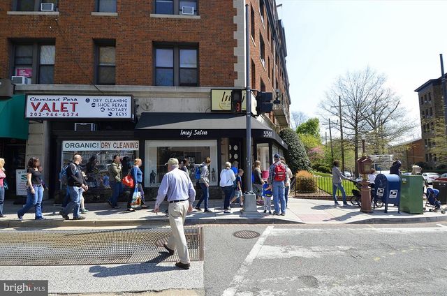 3622 VEAZEY ST NW, Washington, DC 20008