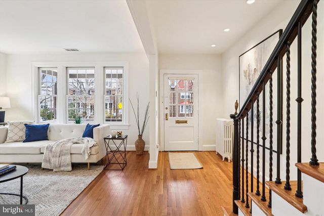 3622 VEAZEY ST NW, Washington, DC 20008