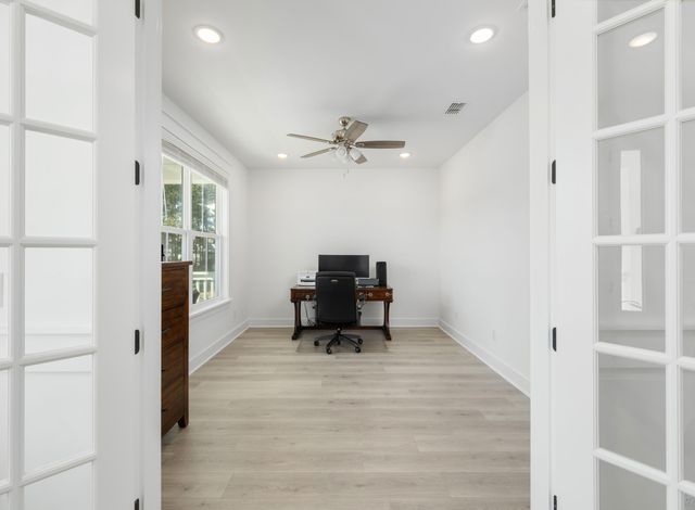 1562 N Lakeshore Drive, Mount Pleasant, SC 29466