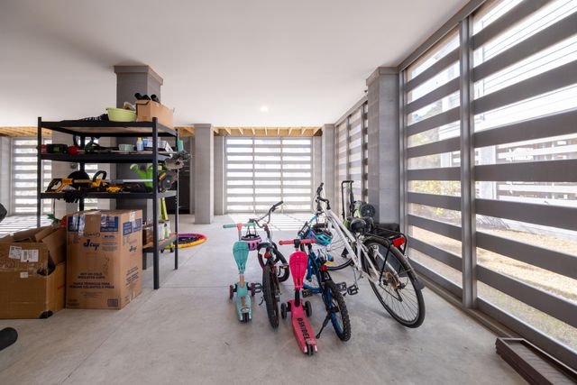 1562 N Lakeshore Drive, Mount Pleasant, SC 29466