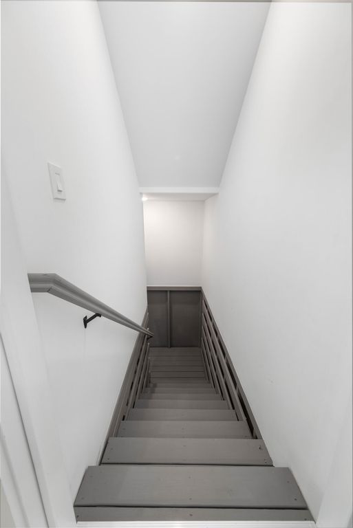 Image 52 of property listing at 1562 N Lakeshore Drive, Mount Pleasant, SC 29466