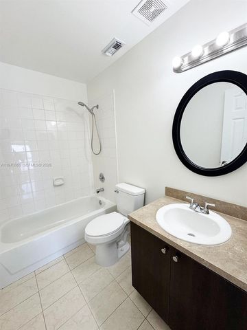 15920 SW 79th Ter, Miami, FL 33193