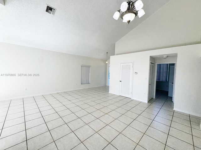 15920 SW 79th Ter, Miami, FL 33193