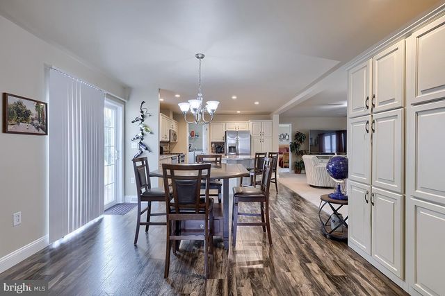 39 WESTIN, Douglassville, PA 19518