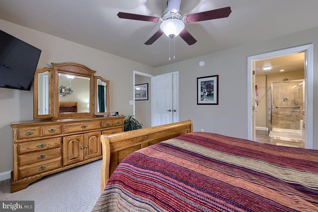 39 WESTIN, Douglassville, PA 19518