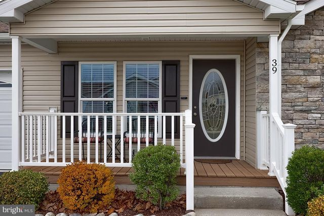 39 WESTIN, Douglassville, PA 19518