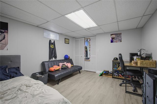 10 Summit Avenue, Johnston, RI 02919