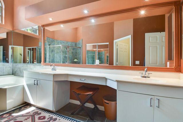 6861 Briarlake Circle, Palm Beach Gardens, FL 33418